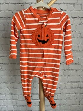 ⭐️⭐️PICK 5 / $20 Carter's Orange Striped Halloween Pumpkin One-Piece for baby
